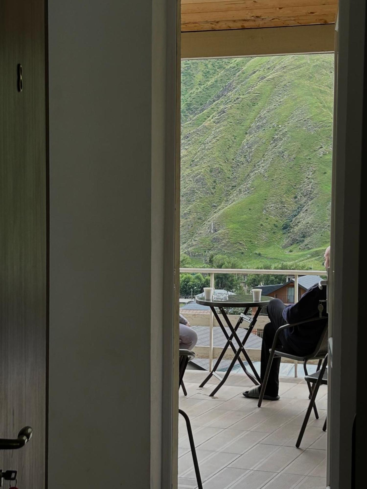 Mountain Heart Bed & Breakfast Kazbegi Exterior photo